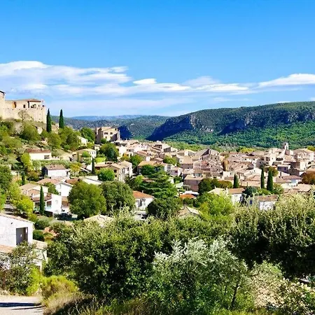 Au Coeur Du Village, Climatise Avec Exterieur Apartment *